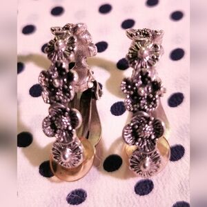 YSL Yves Saint Laurent 🌸Floral Repoussé🌸silver tone hoop clip-on's